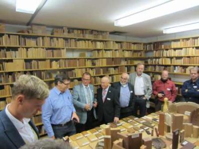 Holzartenbibliothek am Thünen-Kompetenzzentrum Holzherkünfte Foto ProHolzfenster