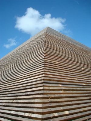 Holzpyramide